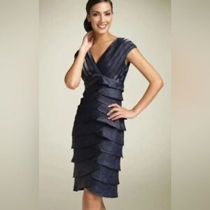 Adrianna Papell Pleated Cocktail Dress | Shiny Black Size 8 Mother of The Bride
